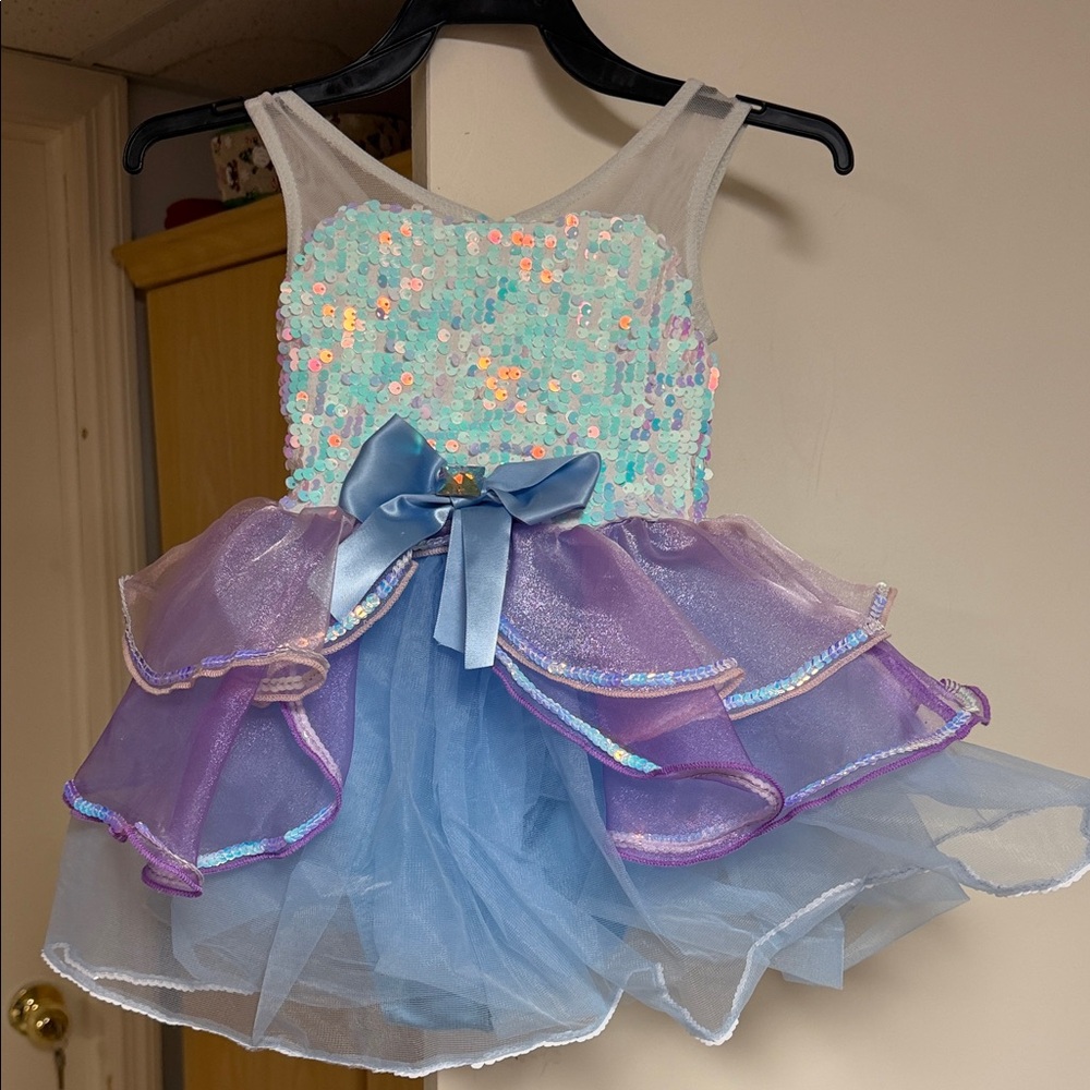 Weissman girl’s dress